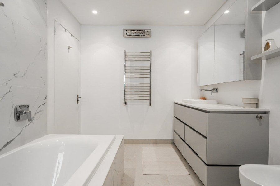 3 Bedroom Property for Sale in Bantry Bay Western Cape